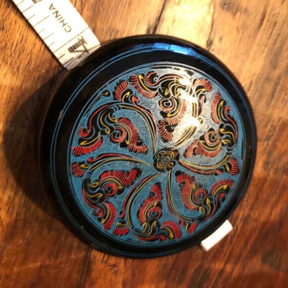 Vintage Lacquer Box Of 6 Coasters - Picture 3 of 6